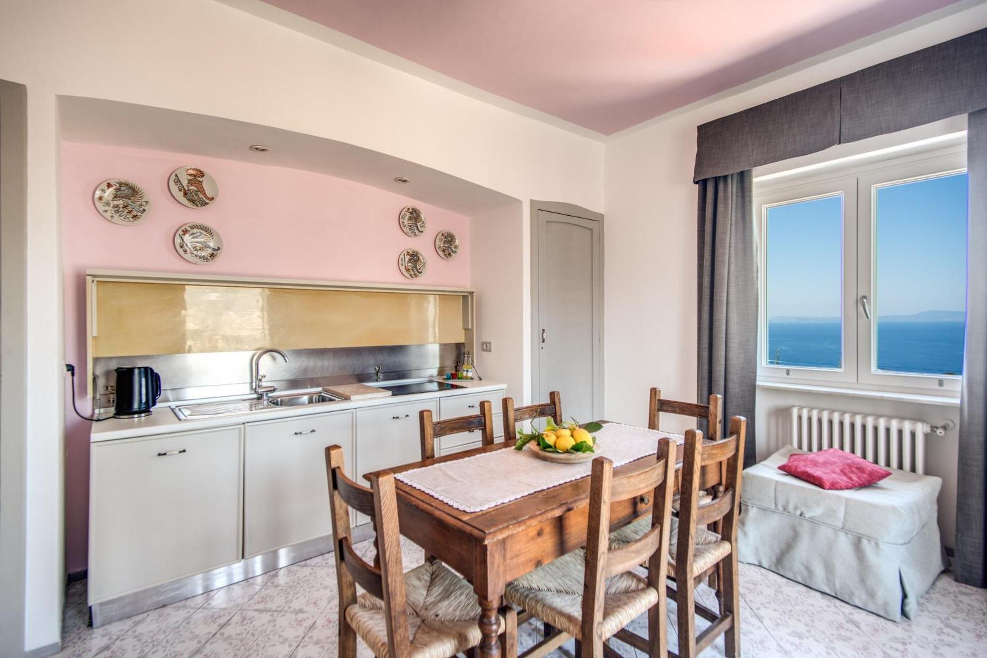 M Suites Sorrento Ngoại thất bức ảnh