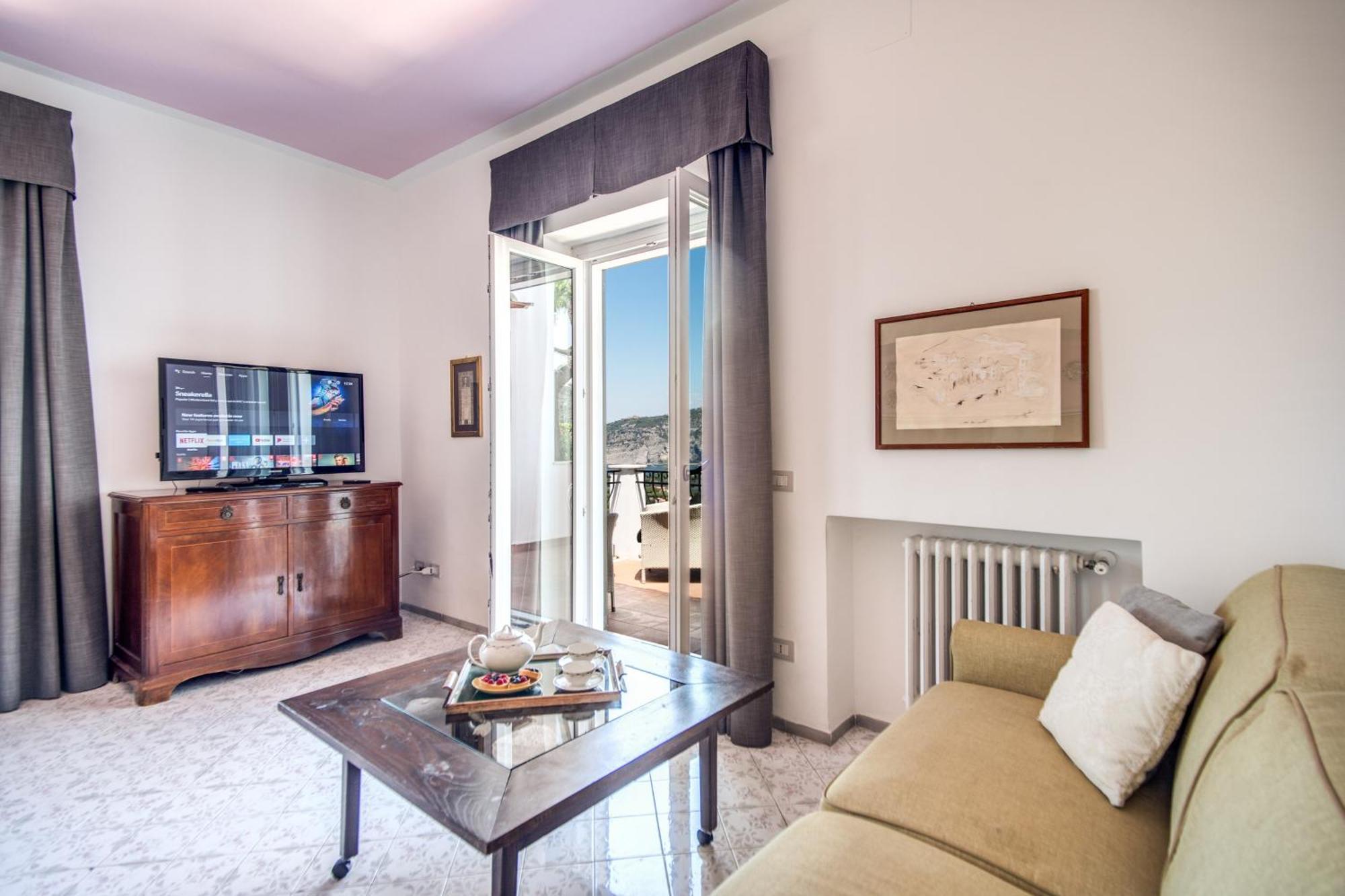M Suites Sorrento Ngoại thất bức ảnh